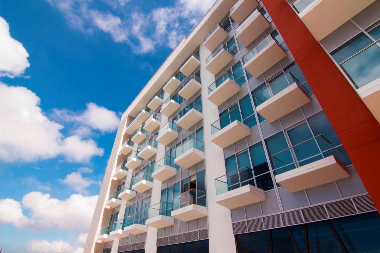 Sonesta Hotel Pereira Cerritos Exteriér fotografie The building's facade