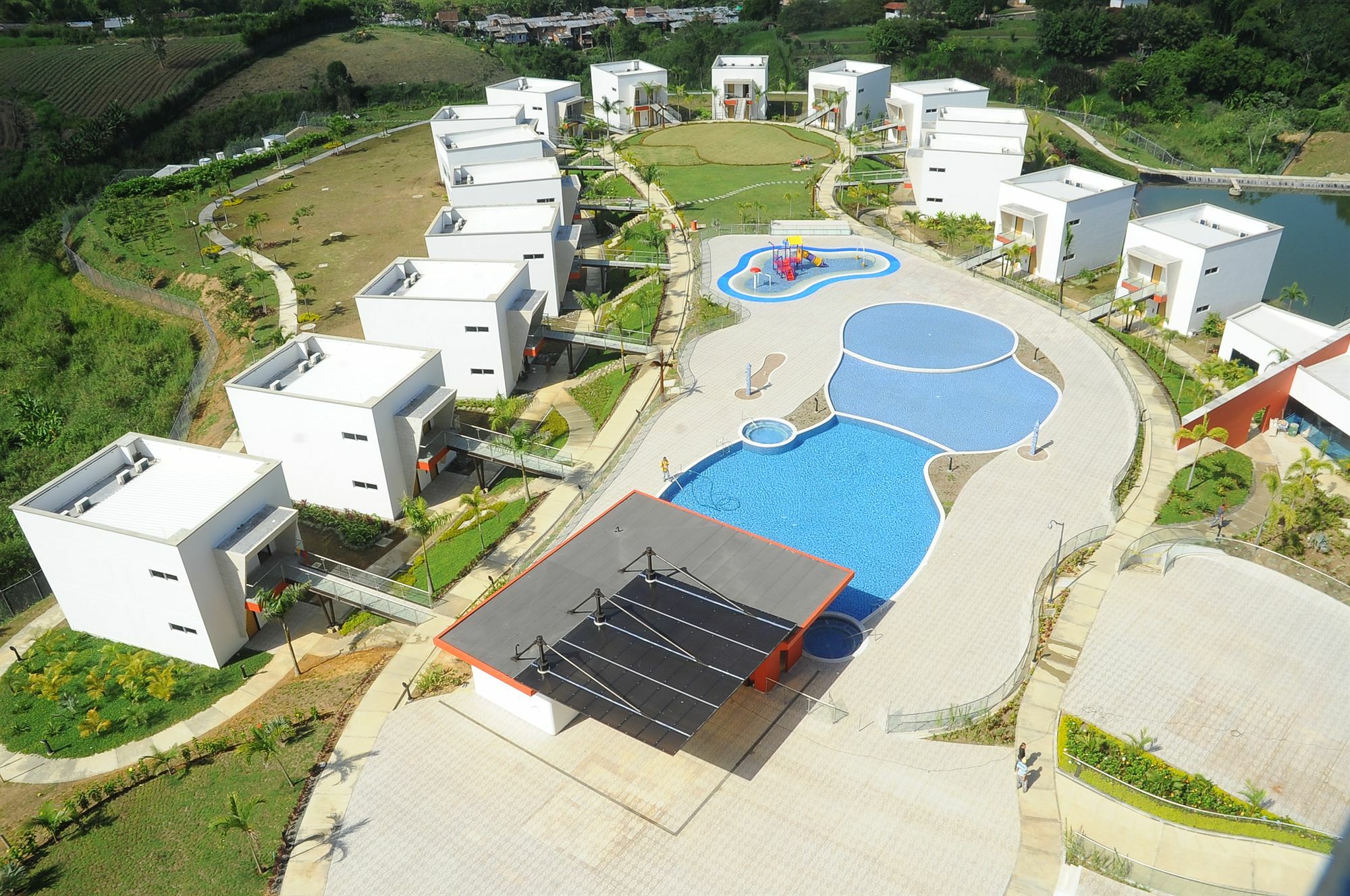 Sonesta Hotel Pereira Cerritos Exteriér fotografie Aerial view of the resort